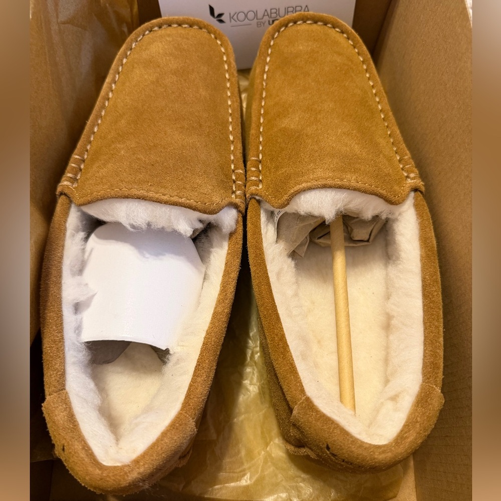 UGG Slippers by KOOLABURRA - Picture 7 of 10